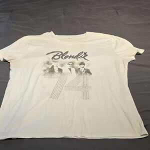 Maurices White Blondie 74 Graphic Short Sleeve Tee
